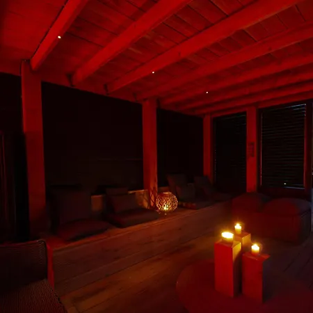 Luxurious Family Villa With Sauna Big Garden And Jacuzzi Zeewolde Exterior photo